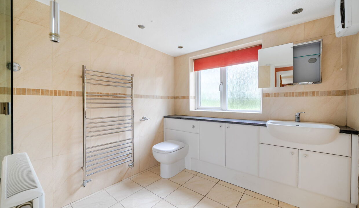 1363976-8-68ee38eb84a22_1760453845333