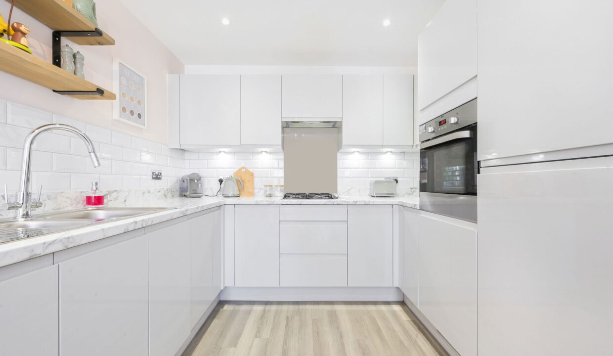 BROOKLANDS-CRESCENT_-22-_17__1760169452288