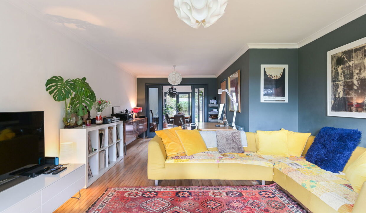 DOODS-PARK-ROAD_29-_18__1760699571180