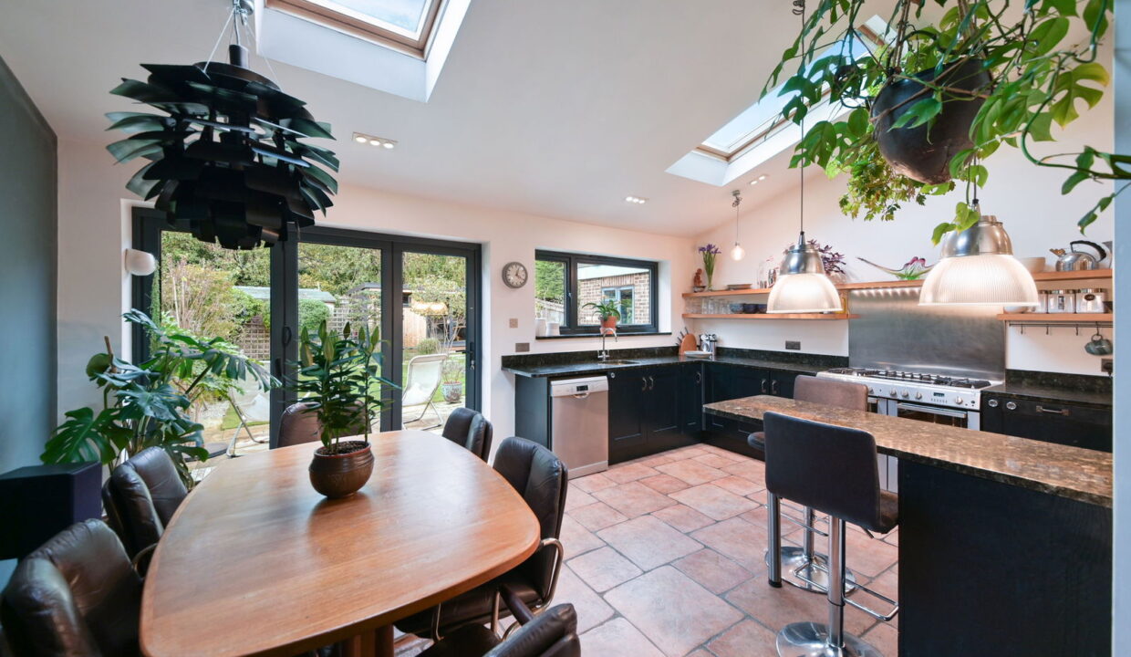 DOODS-PARK-ROAD_29-_20__1760699577278