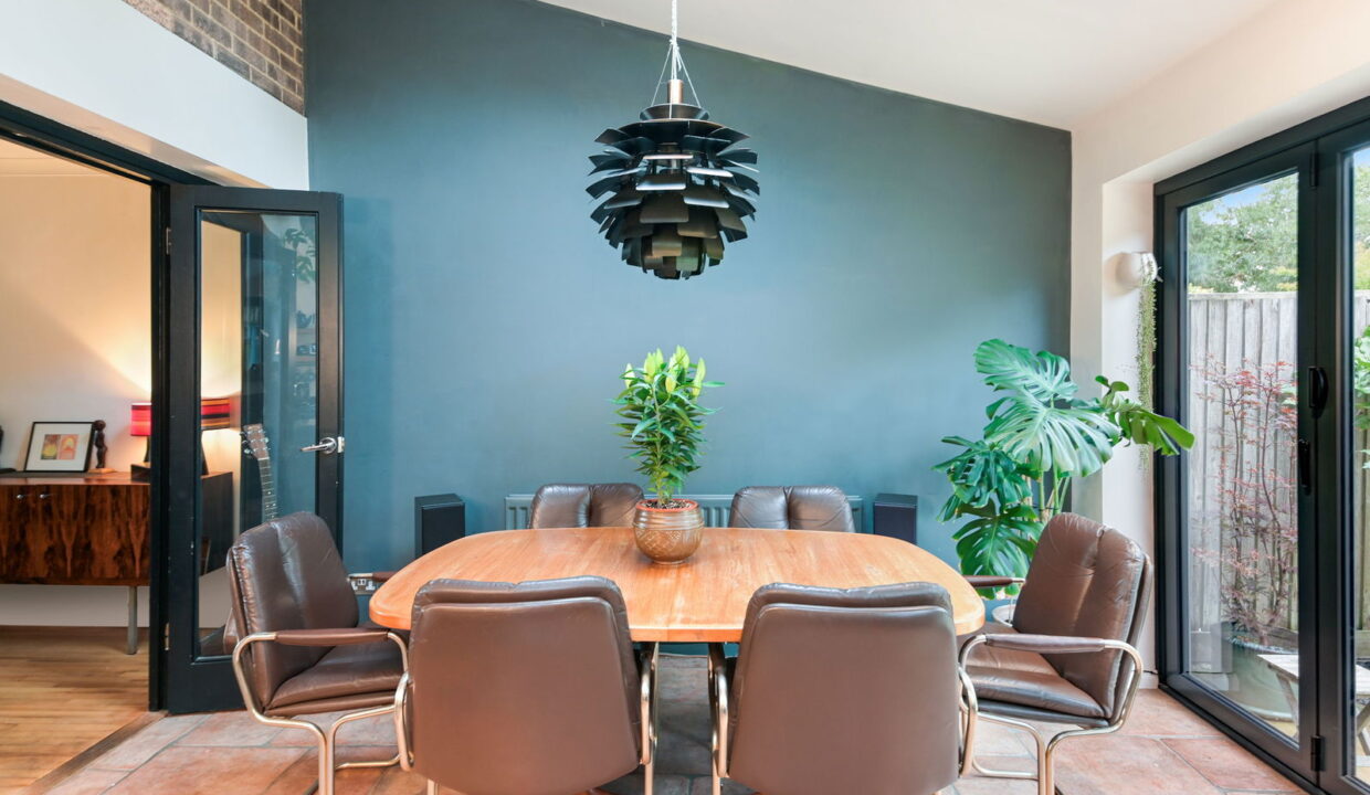 DOODS-PARK-ROAD_29-_22__1760699583432