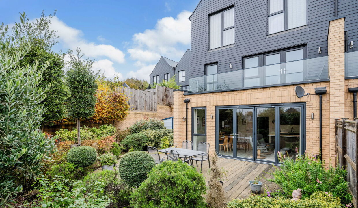 EASTFIELD-ROAD_-11-_8__1761914048297