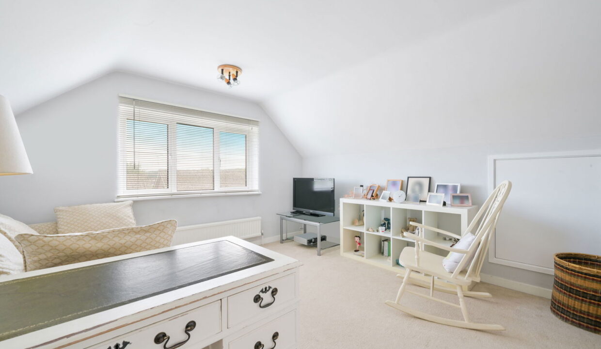 FARLEY-CROFT_-16-_21__1758815636211