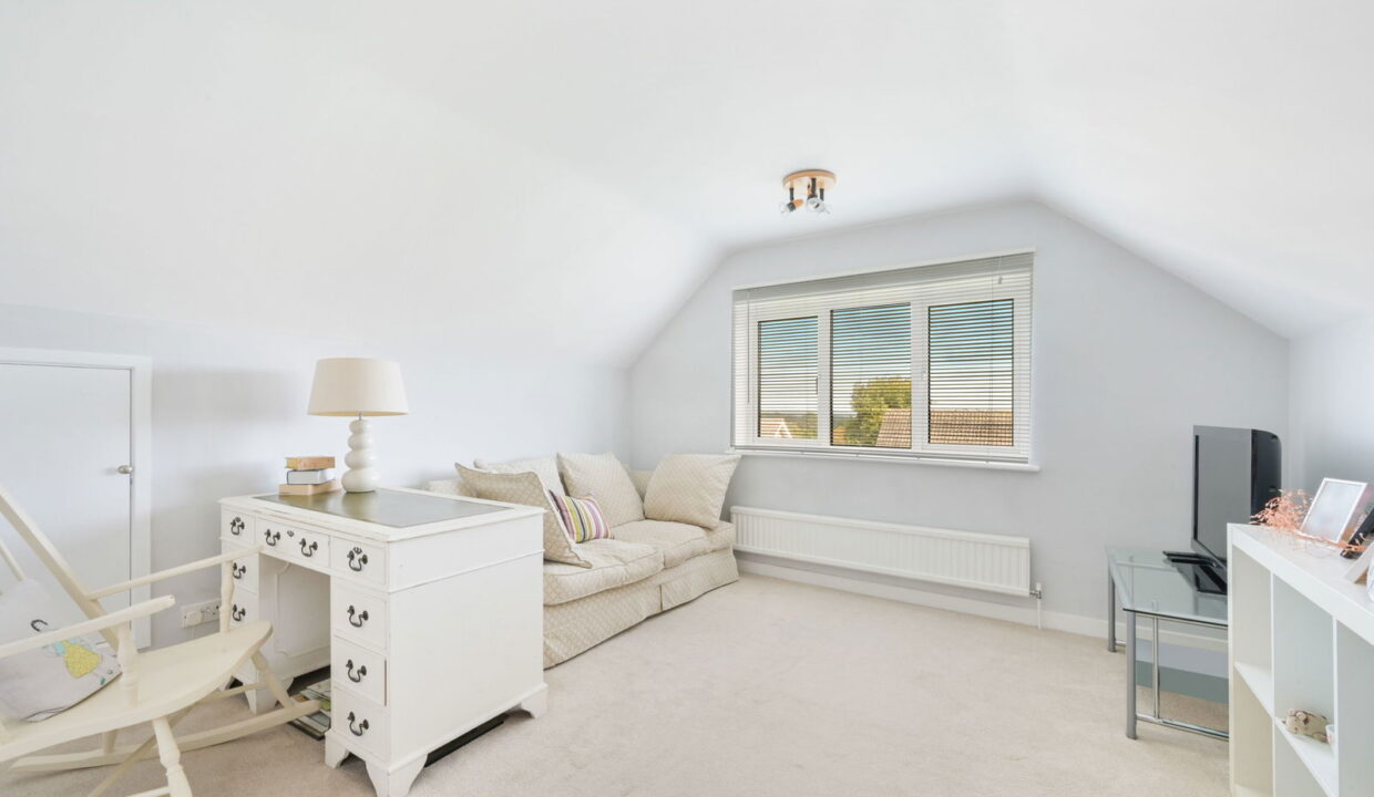 FARLEY-CROFT_-16-_22__1758815636213