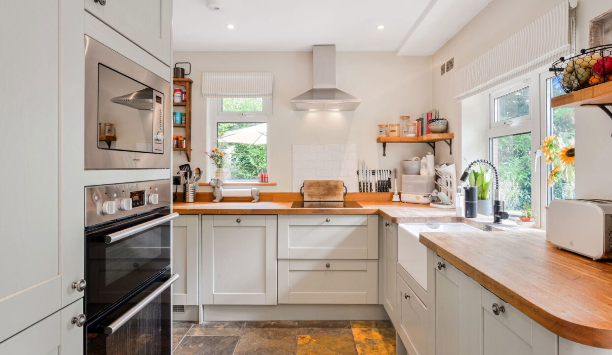 LEWIN-LODGE-_10__1759407670849