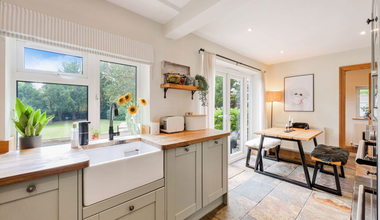 LEWIN-LODGE-_11__1759407670852