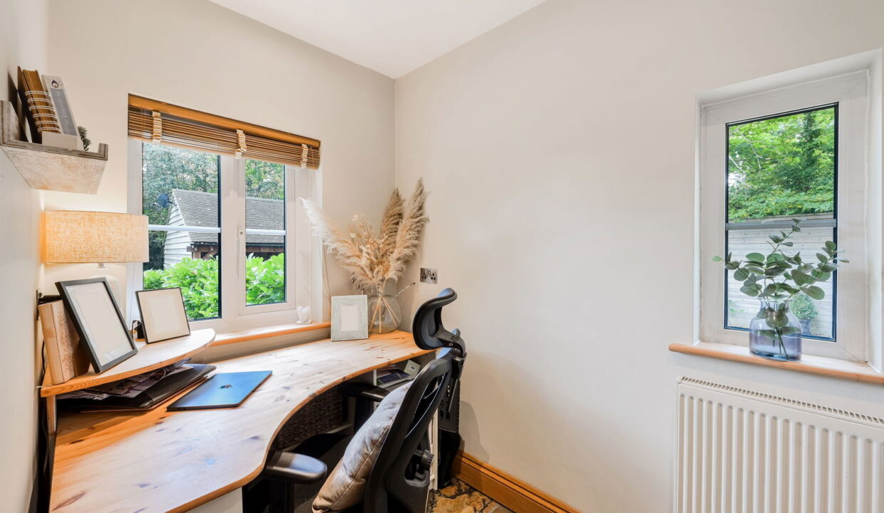 LEWIN-LODGE-_12__1759407670854