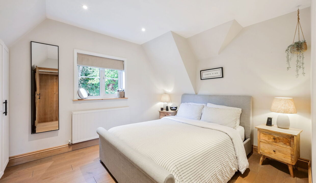 LEWIN-LODGE-_14__1759407670858