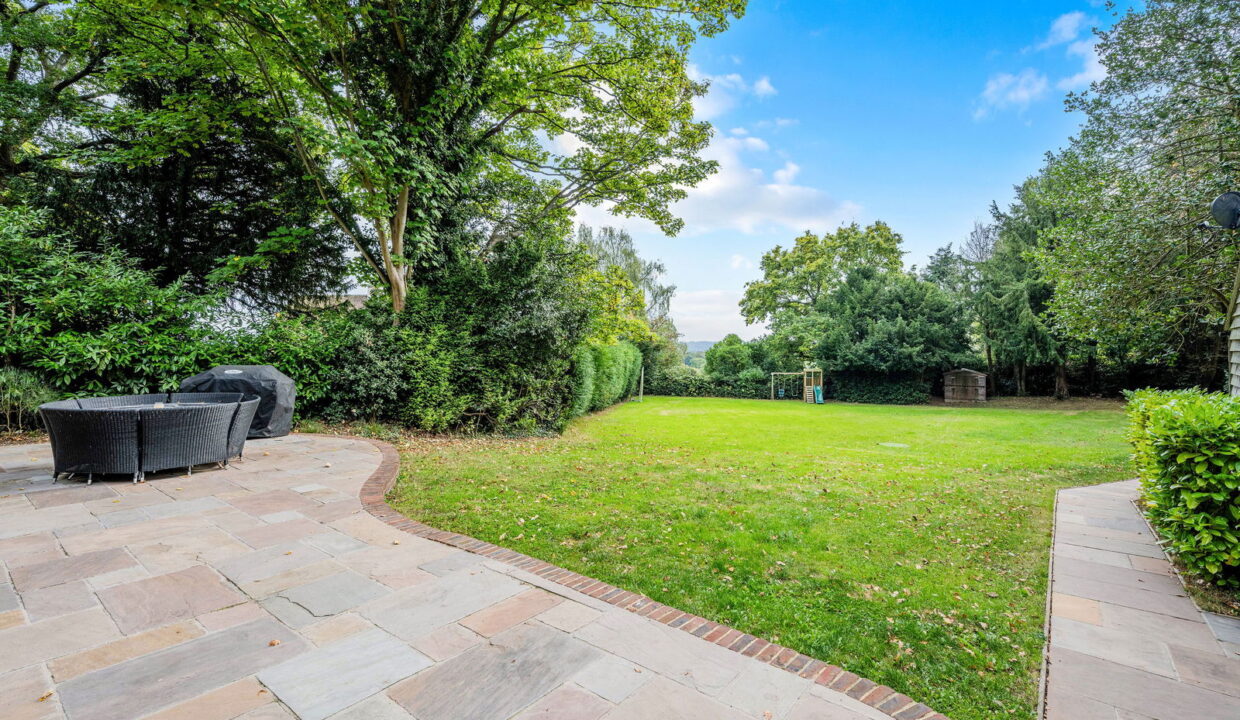 LEWIN-LODGE-_2__1759407670865