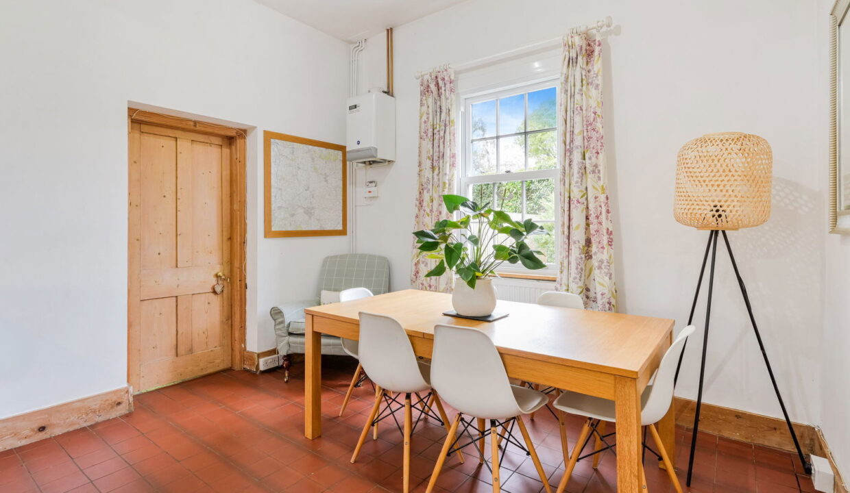 RAILWAY-COTTAGES_-1-_18__1760013131472