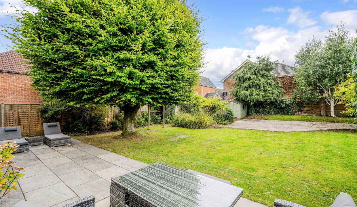 RAILWAY-COTTAGES_-1-_1__1760013057406