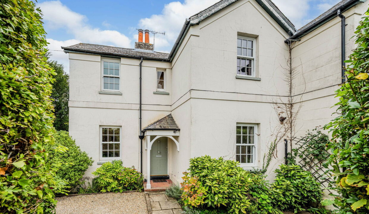 RAILWAY-COTTAGES_-1-_9__1760013057415