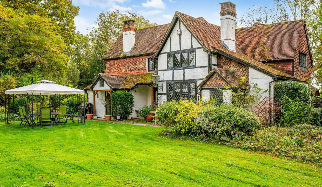 SELECTED-1-_6__1761150612942