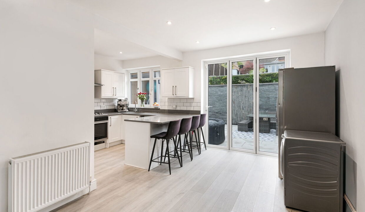 STAFFORD-ROAD_393-_22__1760538814207