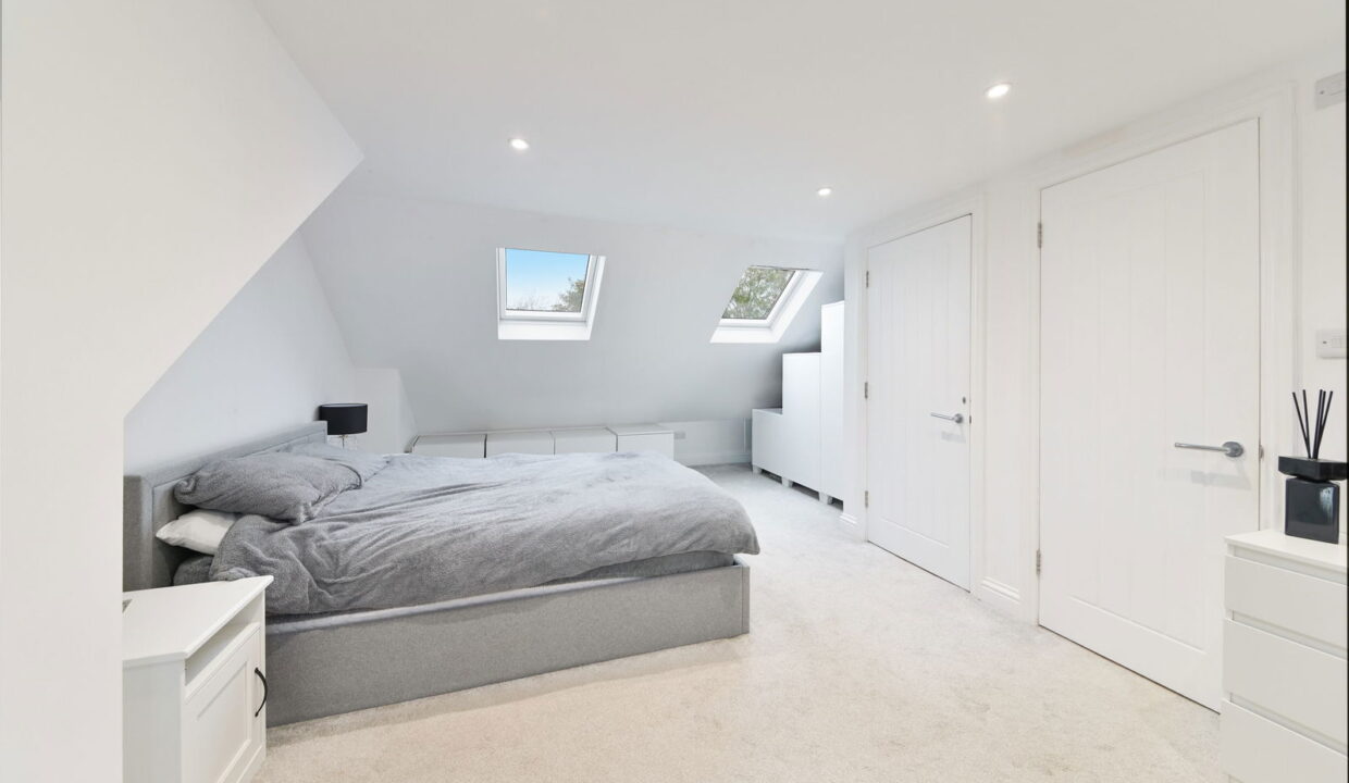 STAFFORD-ROAD_393-_2__1760538814200