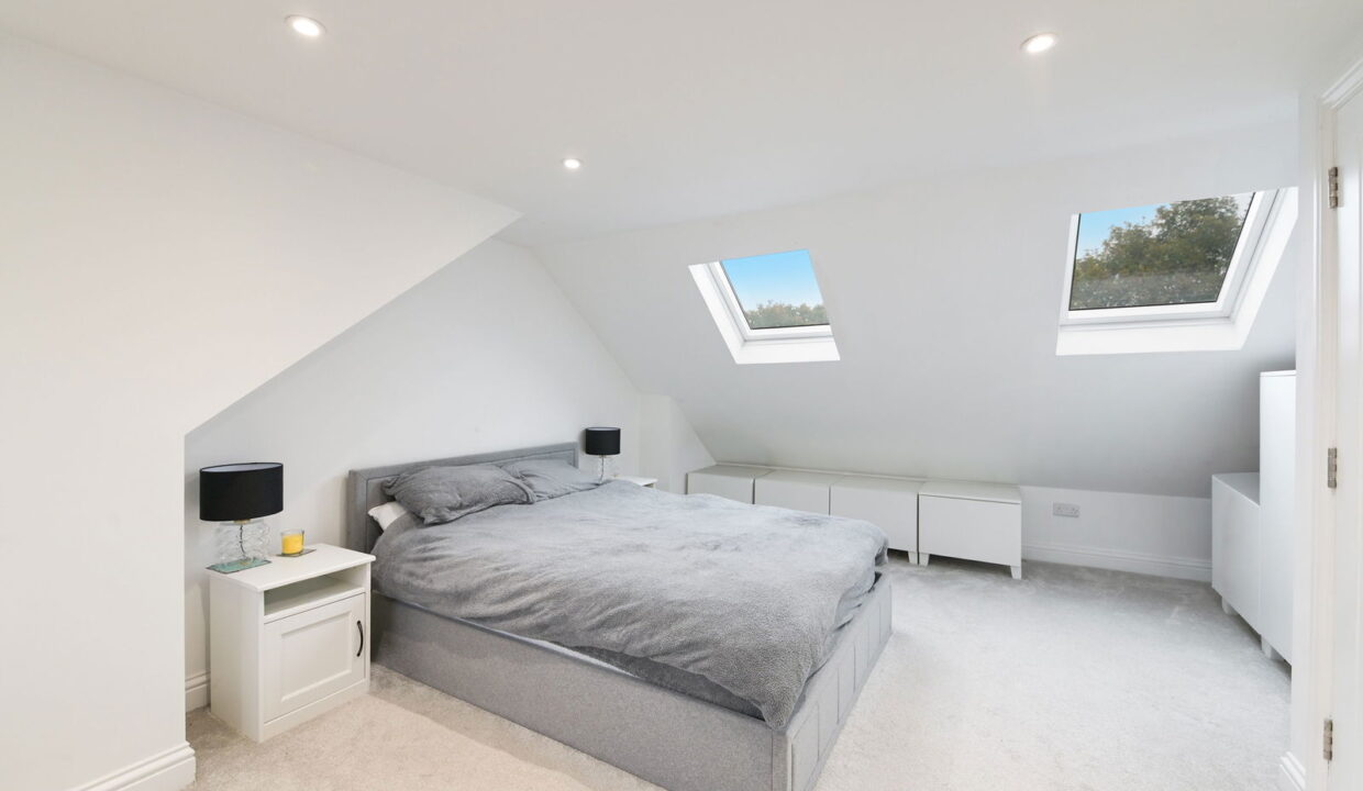 STAFFORD-ROAD_393-_3__1760538814221