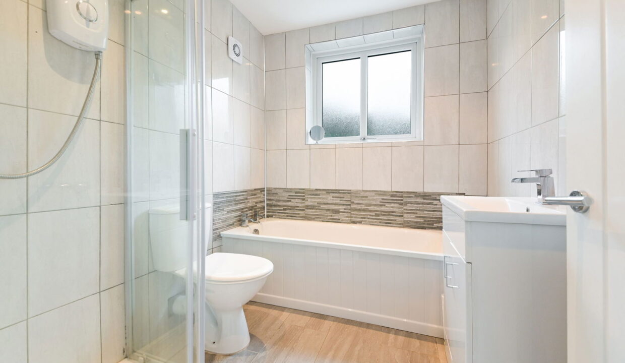 STAFFORD-ROAD_393-_6__1760538814232