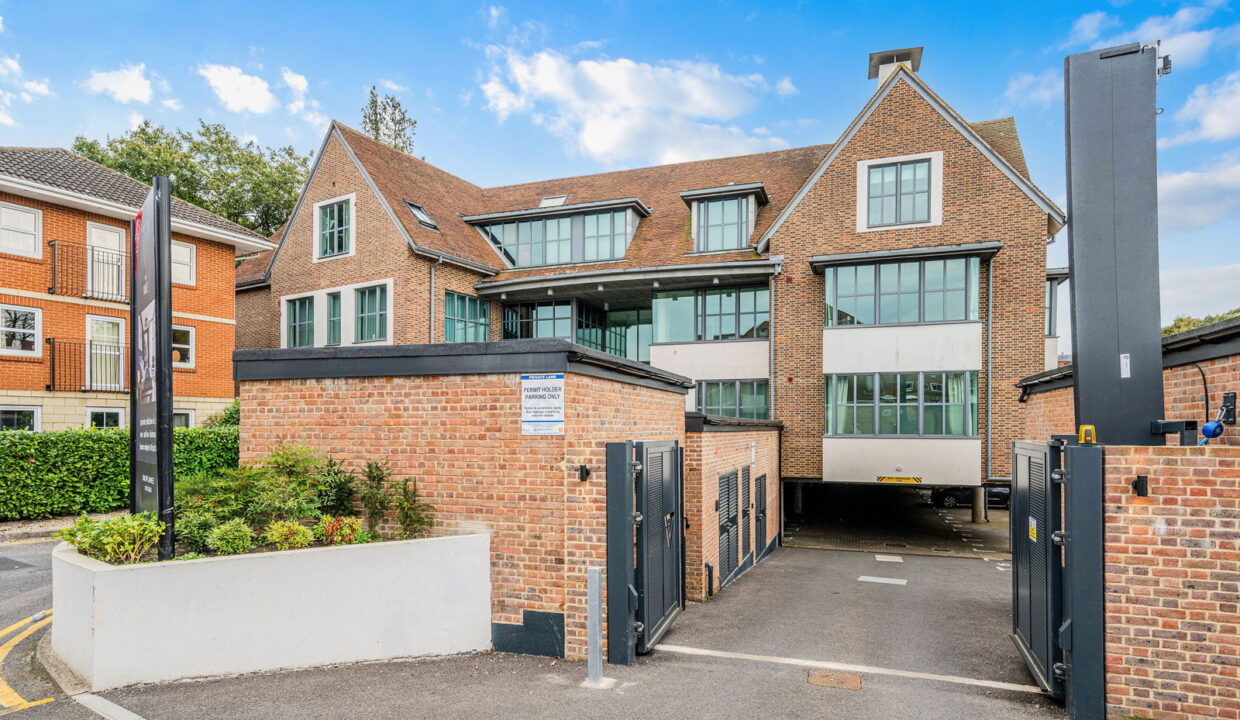 VALE-HOUSE_-33-_11__1759507636310