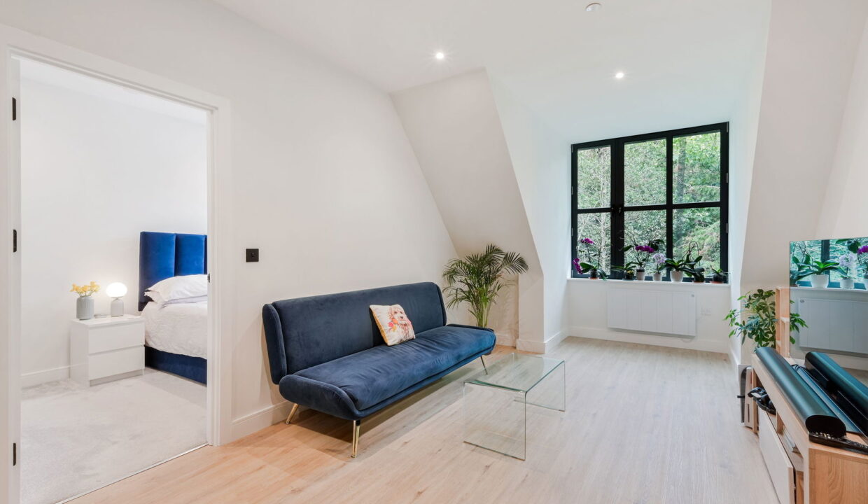 VALE-HOUSE_-33-_5__1759507619921