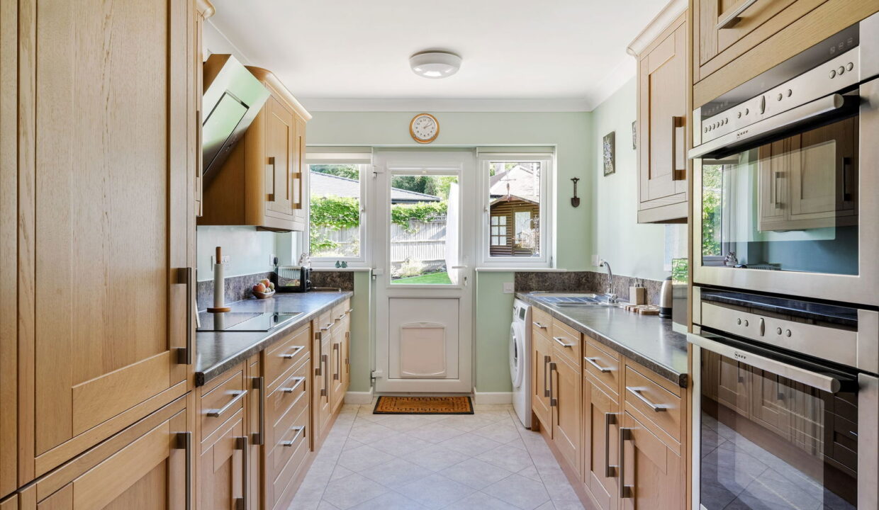 WEST-STREET_-29A-_5__1759329059449