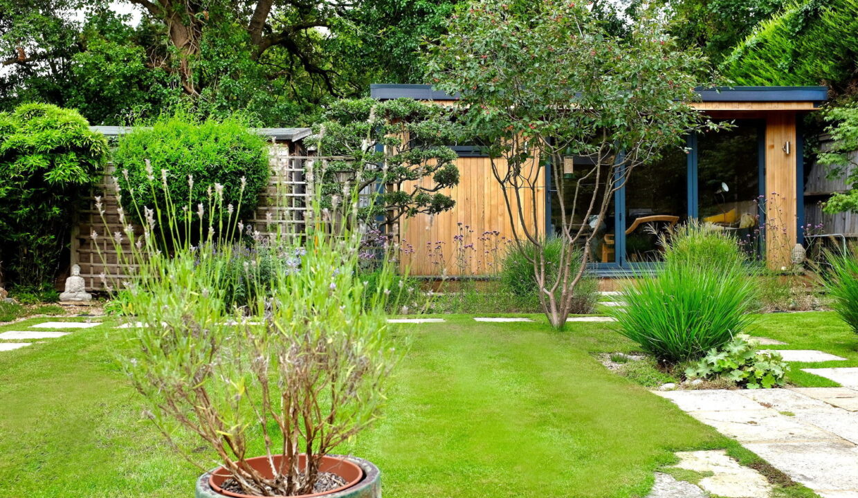 cabin2_1761040164255