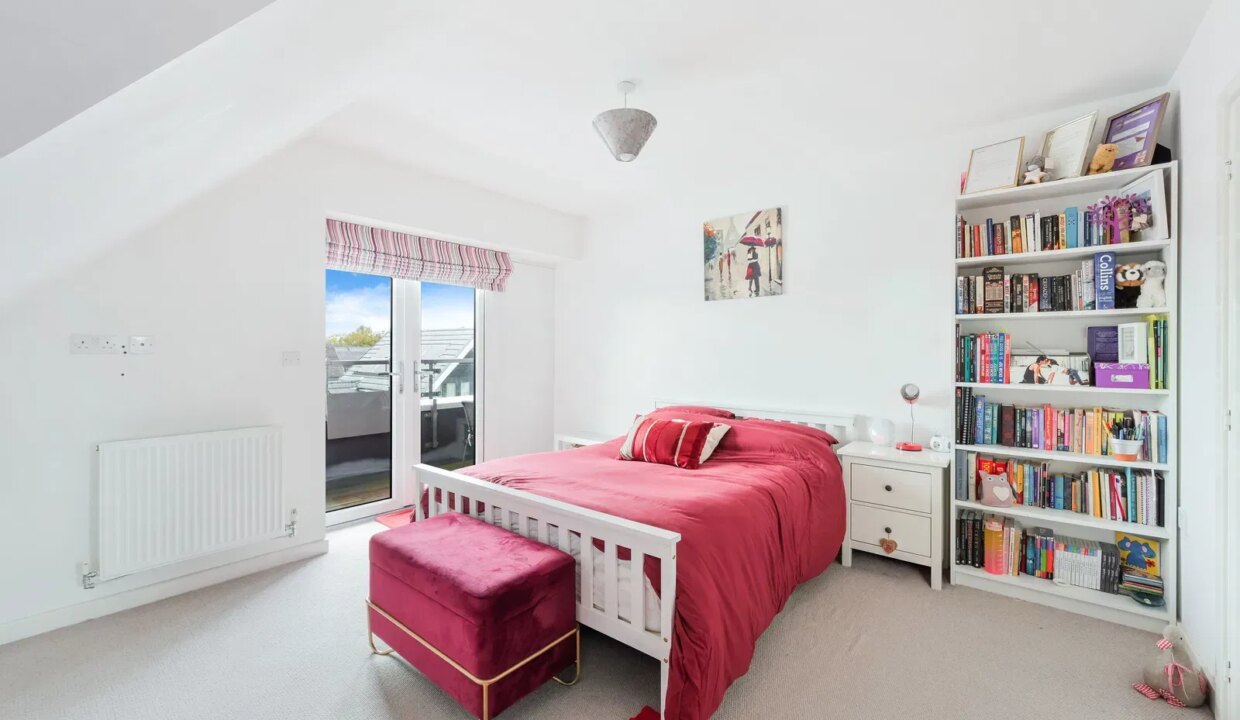 photo8_1761839885479