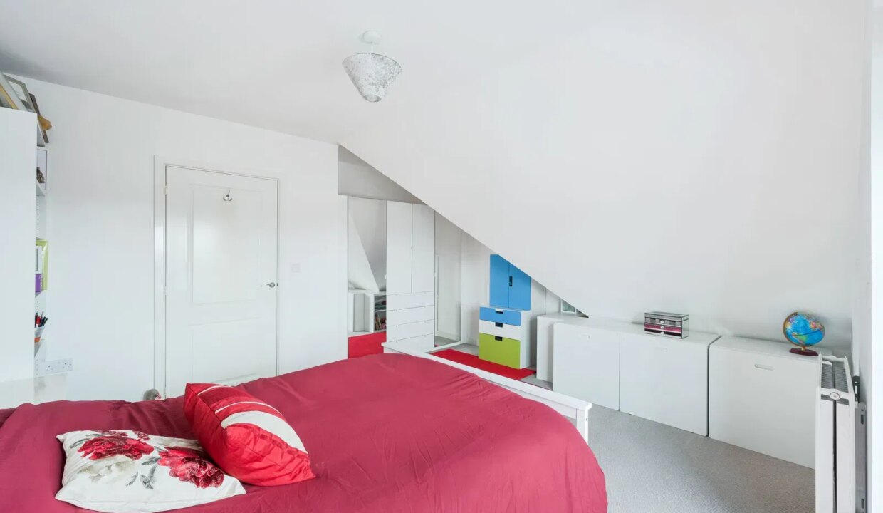 photo9_1761839885478