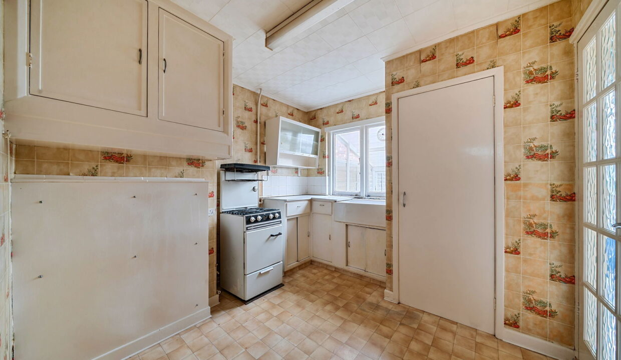 1374232-11-69034b6ce9197_1761847696241