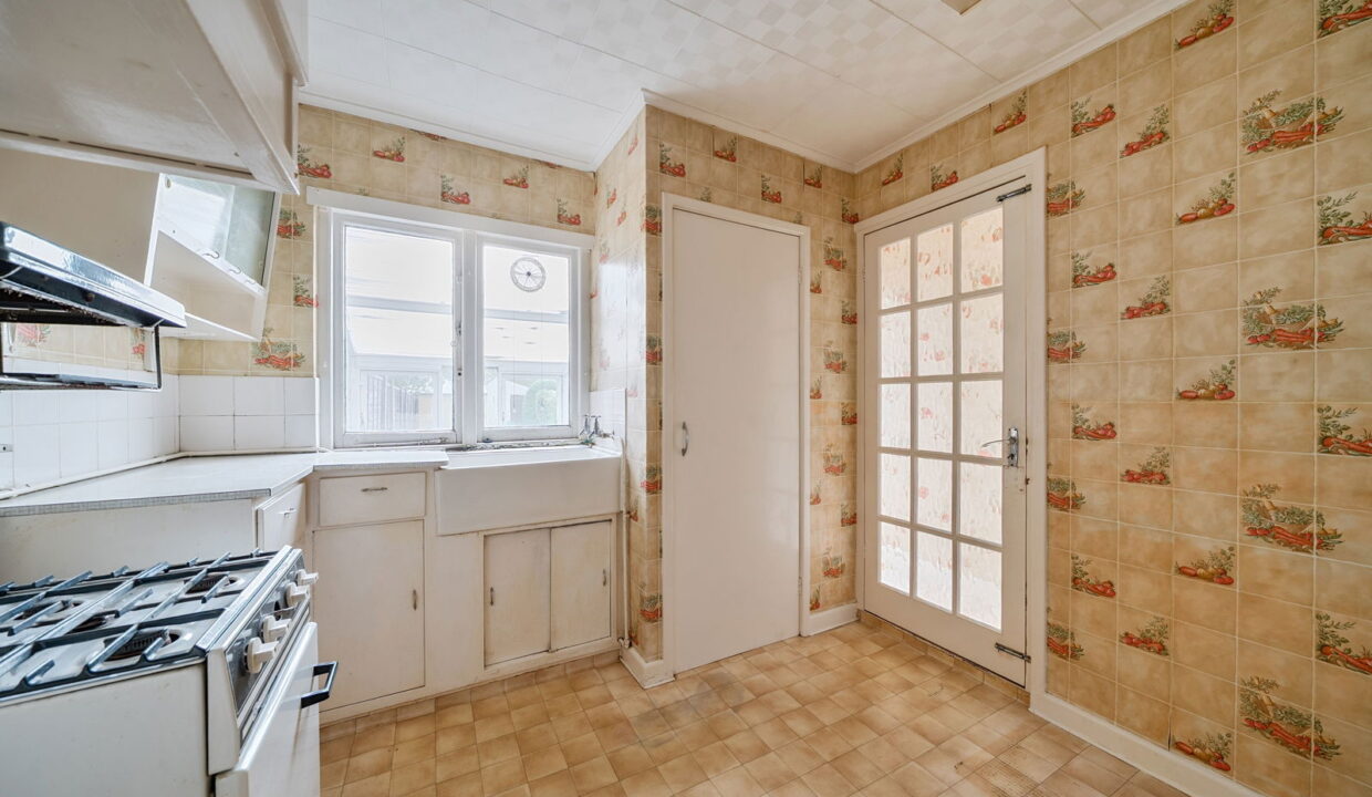 1374232-12-69034b843890d_1761847696242