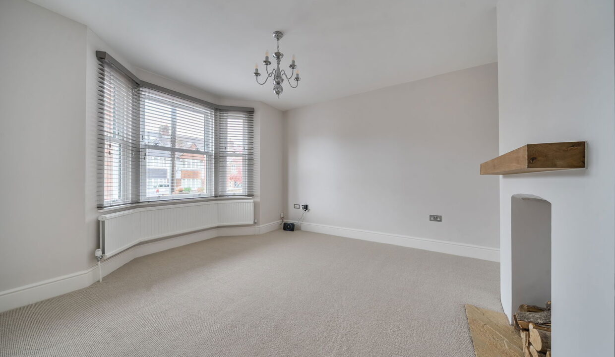 1374348-13-6904cf4ad1967_1762165668530