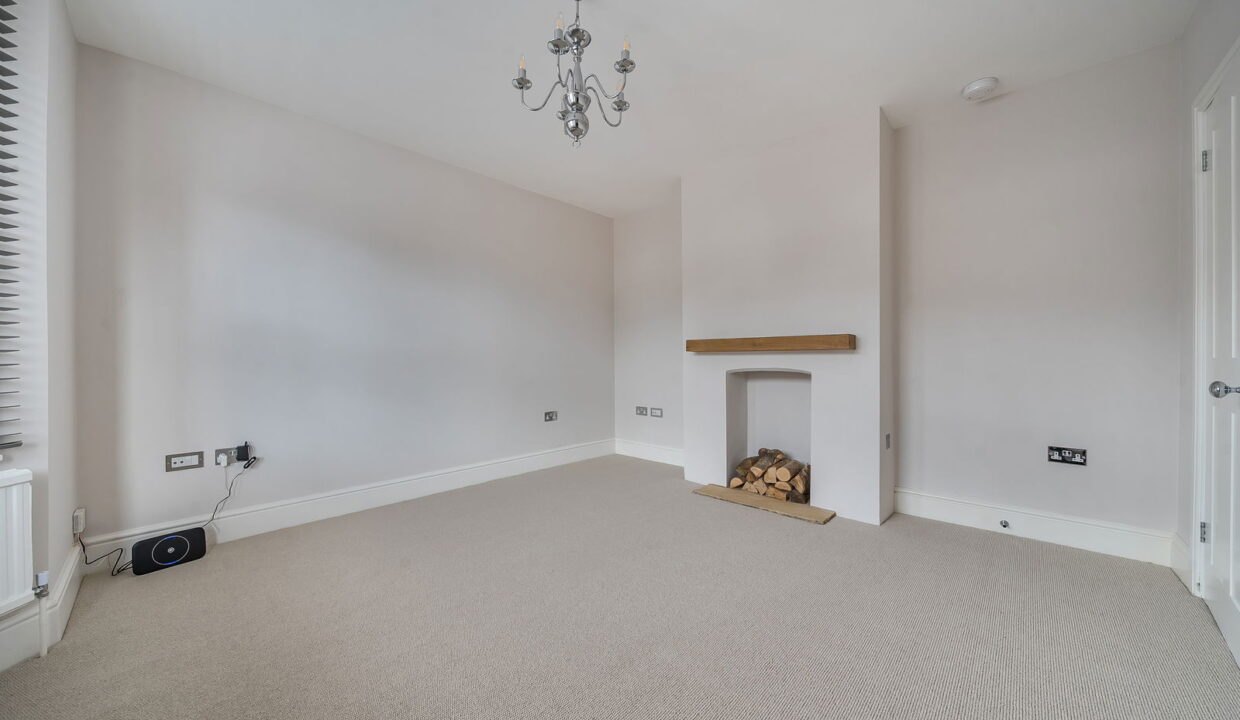 1374348-14-6904cf682c3b3_1762165668530