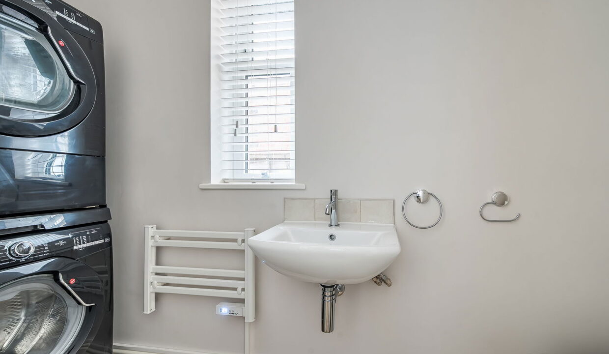 1374348-21-6904cfbf603e9_1762165668536