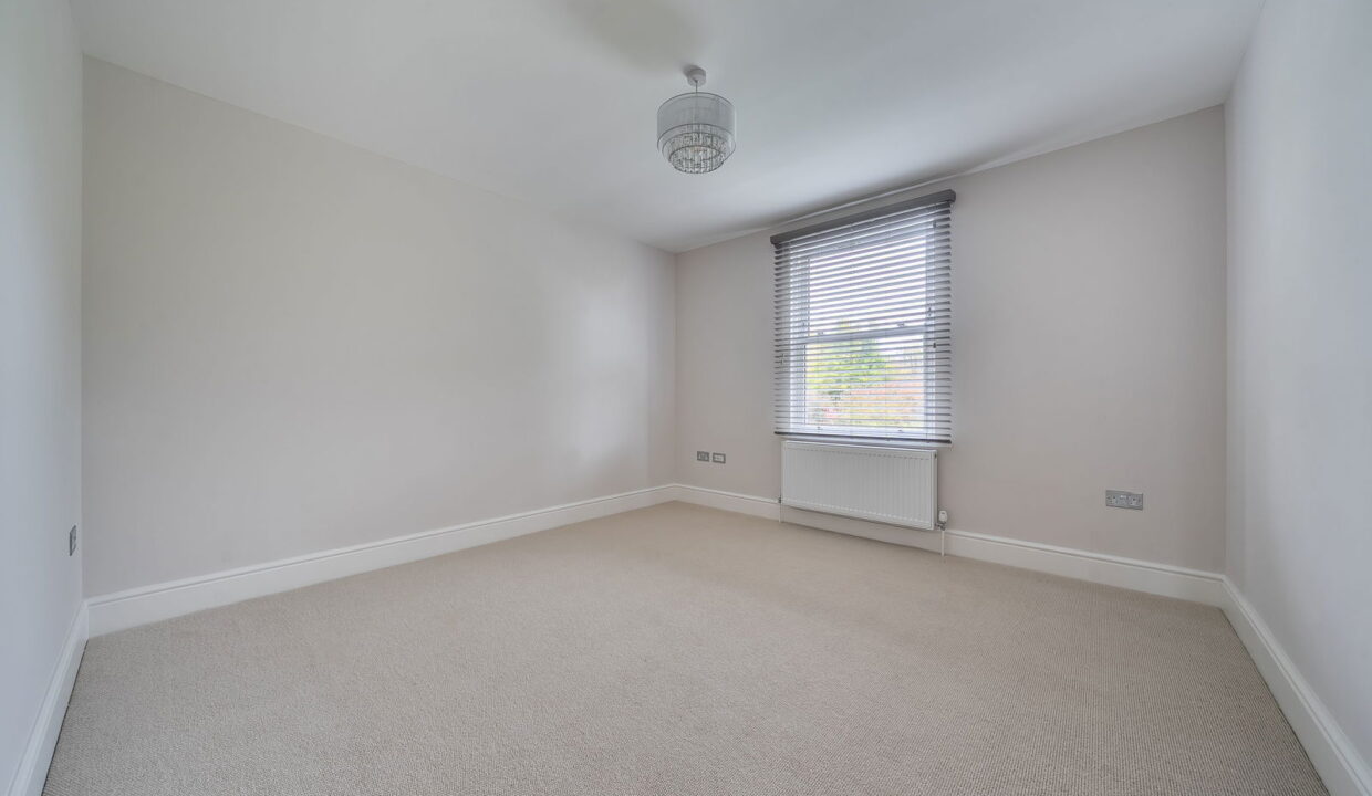 1374348-6-6904cef37e42b_1762165628816