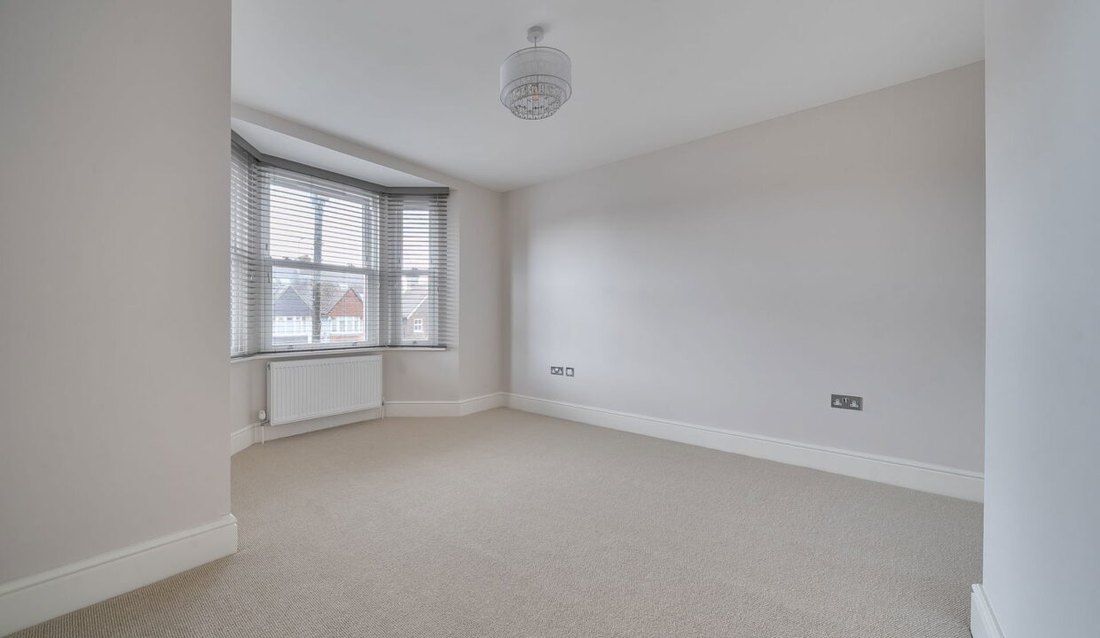 1374348-8-6904cf0f3d7e3_1762165628818