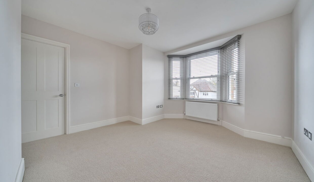 1374348-9-6904cf1dc99de_1762165628819