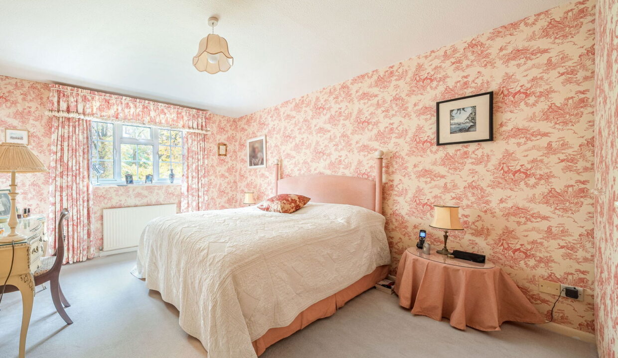 1375595-6-690ddc9948638_1762772250995