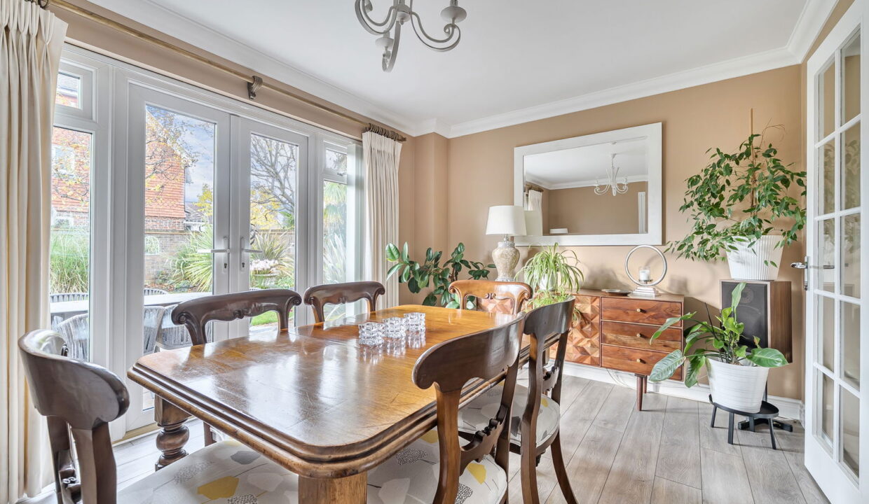 1375953-17-690cce1e72ccb_1762519407398