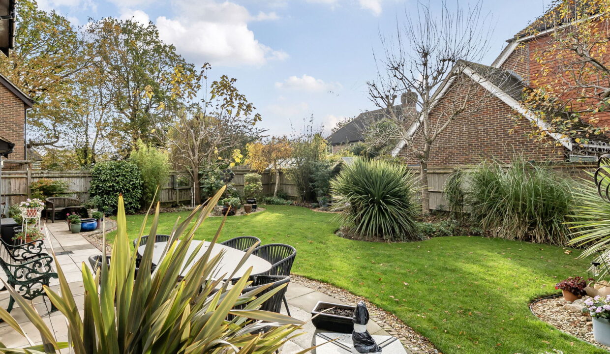 1375953-27-690ccee387718_1762519420463