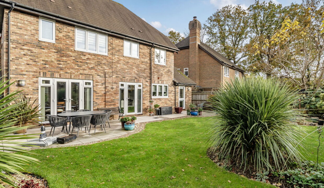 1375953-28-690cceed8b613_1762519420464