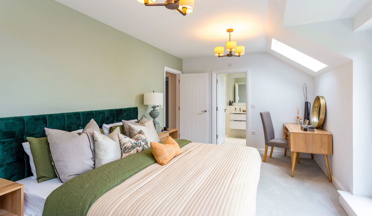 77820_1-Warlingham-Heights-_31__1745924879732