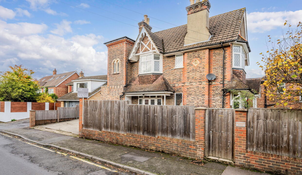 PARKGATE-ROAD_-18-_23__1762352914024