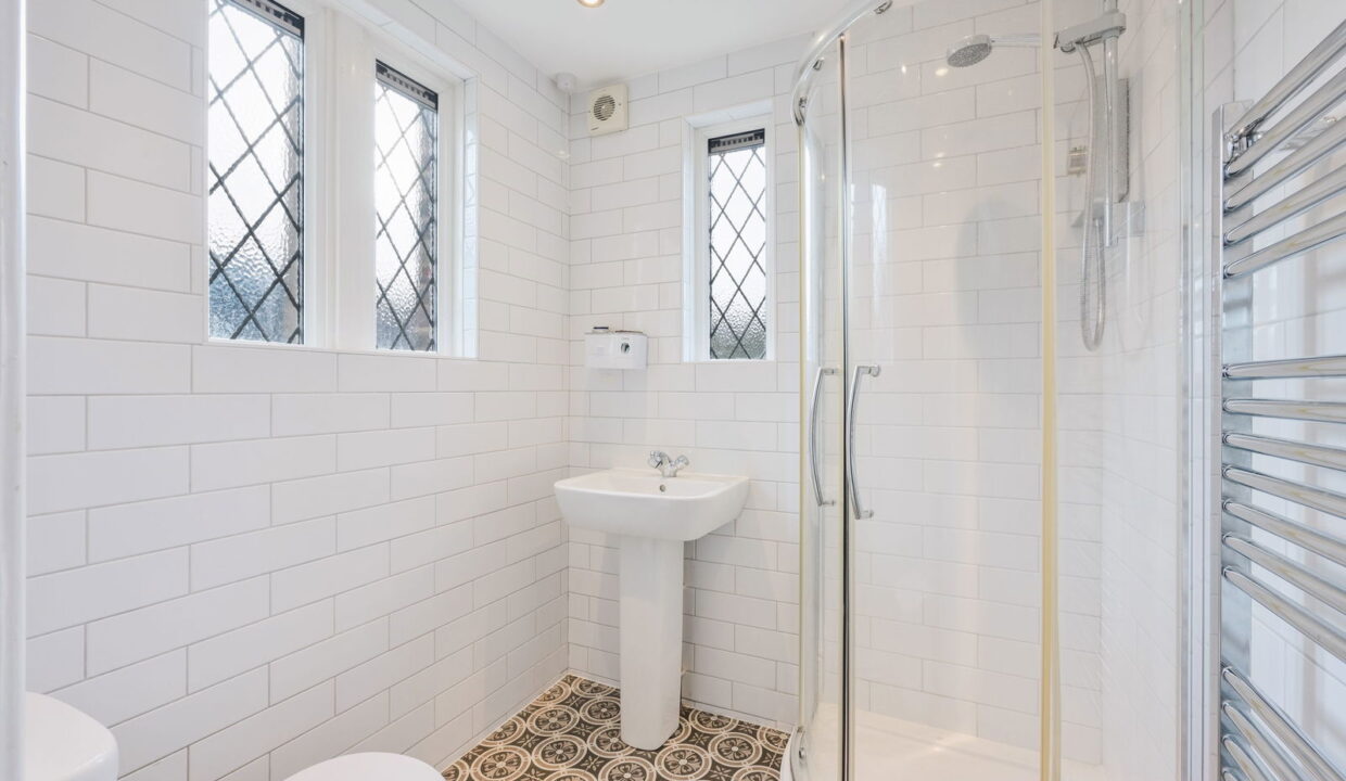 PARKGATE-ROAD_-18-_8__1762352913133