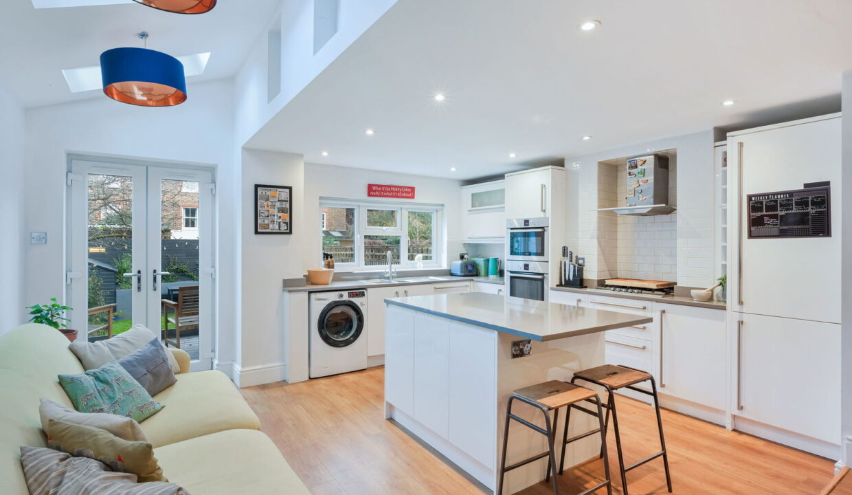 SPRINGCOPSE-ROAD_-27-_15__1763647023955