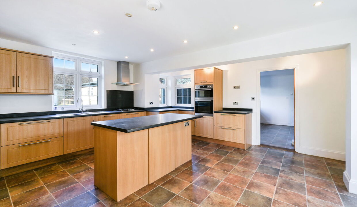 THE-CLEARS_-1A-_4__1763467942106