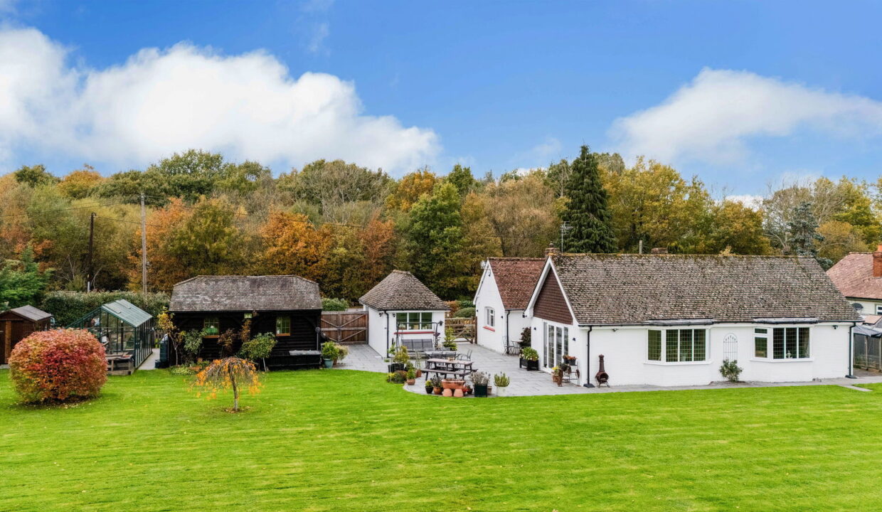 TIPPYWYCHETT-DRONE-_10__1762446520653