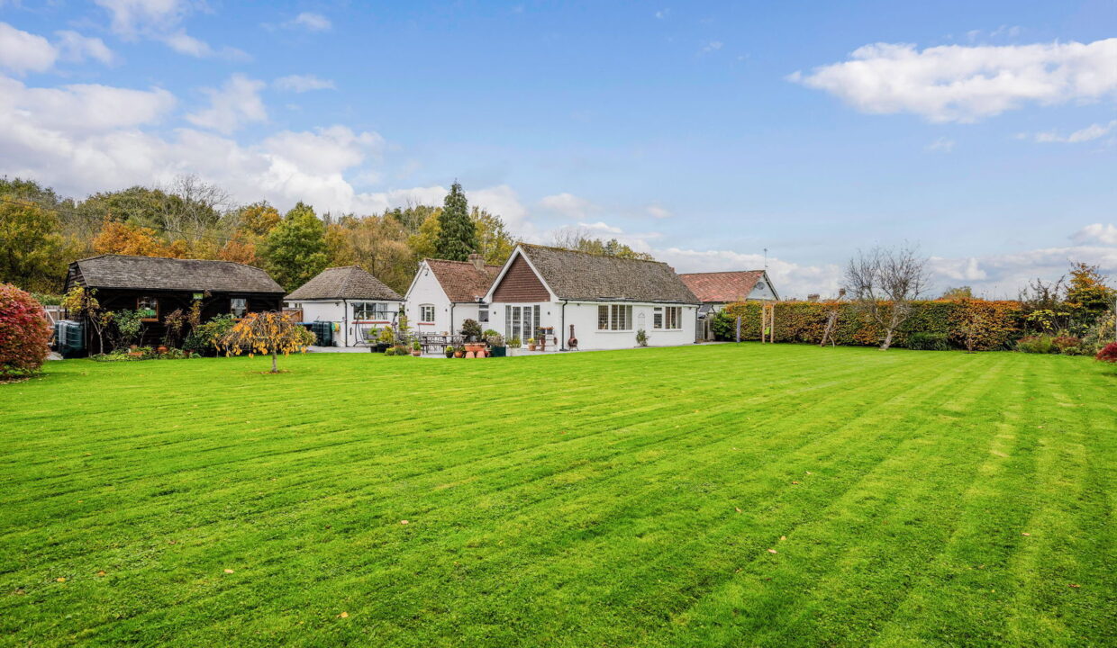 TIPPYWYCHETT-_3__1762446497893