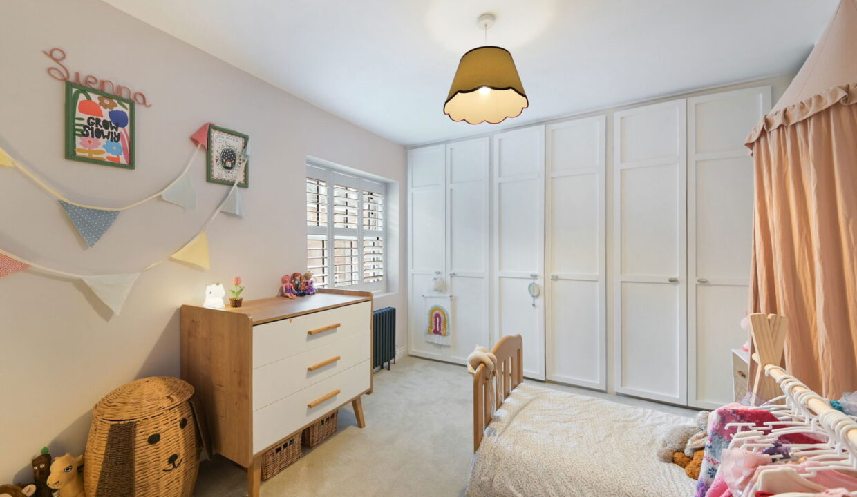 HOLMESDALE-ROAD_41-_6__1764862469485