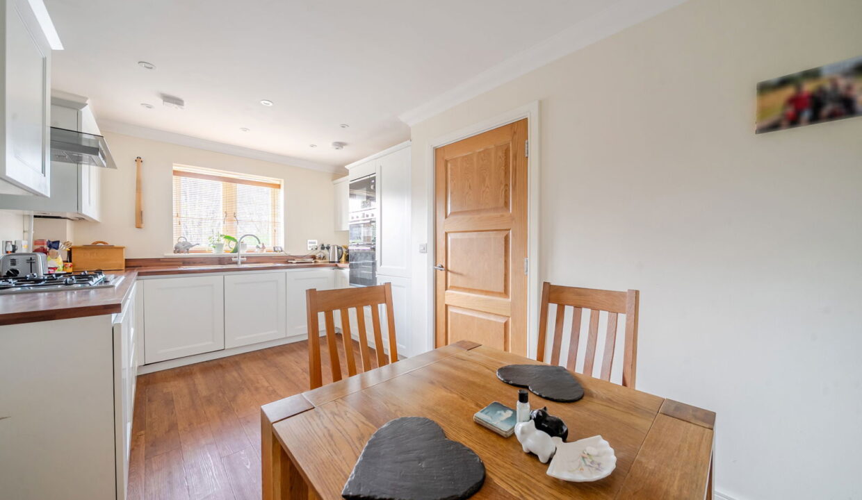 1382406-18-691ca3689e944_1763647617900