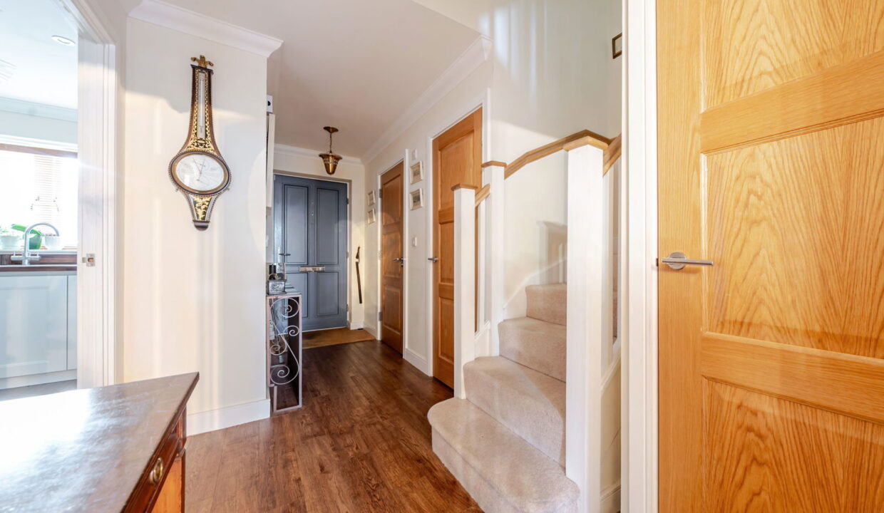 1382406-19-691ca36ecd791_1763647617901