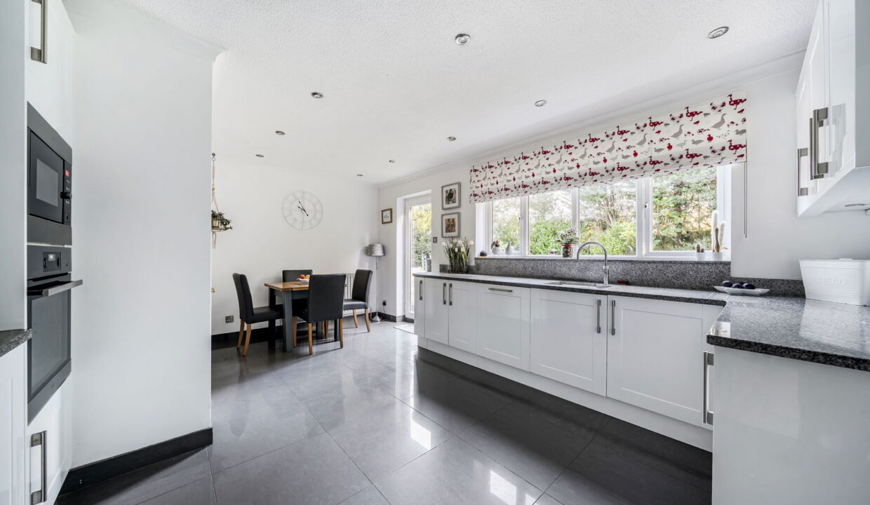 1382508-17-691ef46020d32_1763718547234